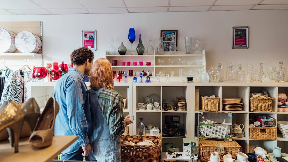 Diese-Schn-ppchen-finden-sich-im-Brockenhaus