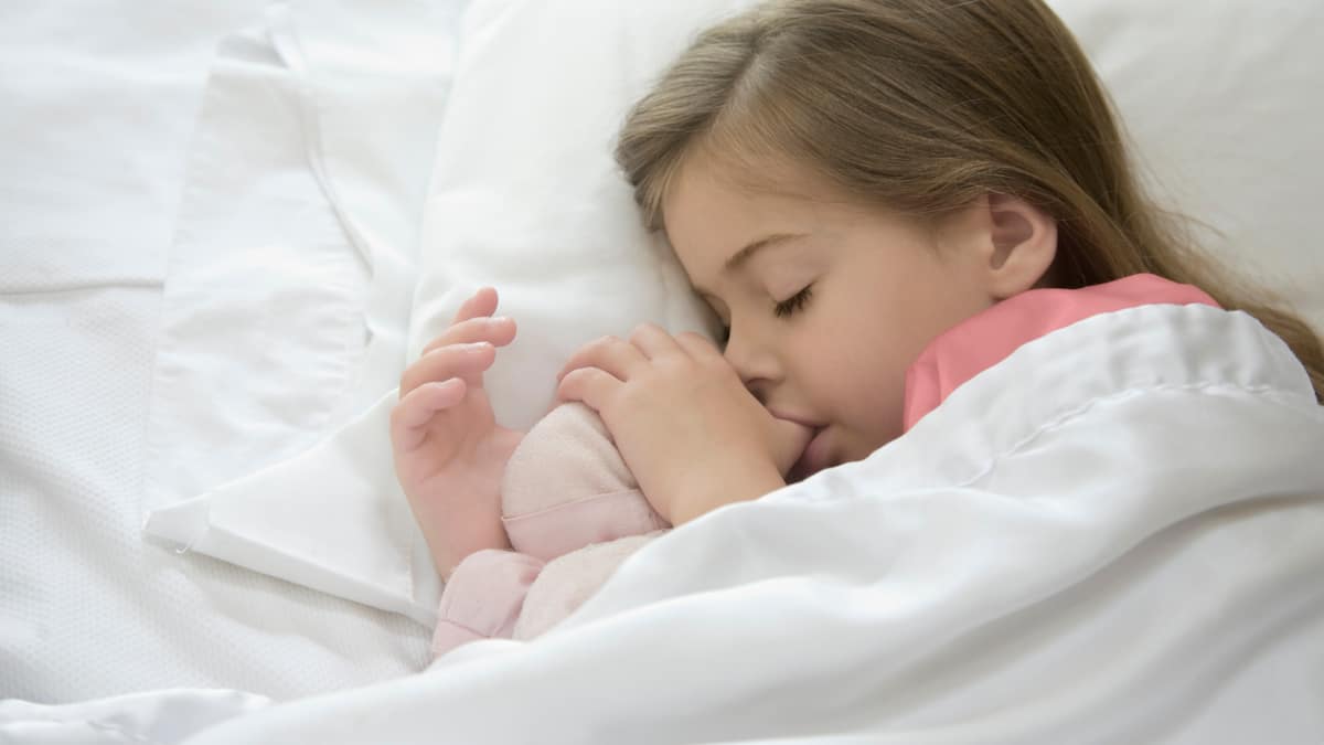 Daumenlutschen abgewöhnen Die besten Tipps und Tricks Schweizer Illustrierte