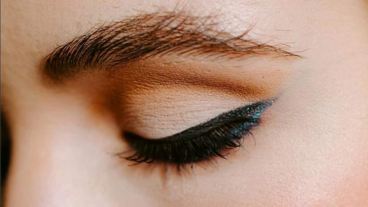 Mit-diesen-Tricks-gelingt-der-Eyeliner-jedes-Mal