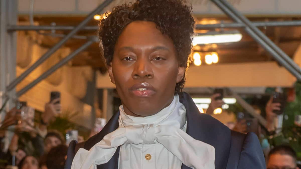 -Emily-in-Paris-Star-Jeremy-O-Harris-Darum-sitzt-er-im-Gef-ngnis