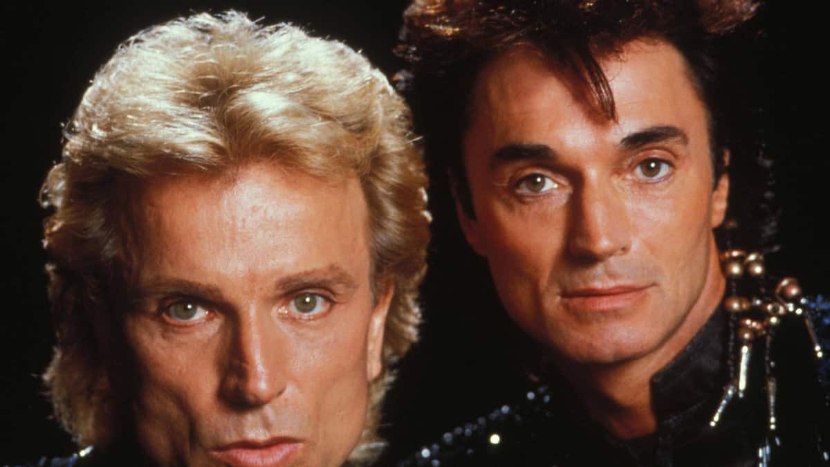 Serie-ber-legend-res-Magier-Duo-Siegfried-und-Roy-setzt-auf-CGI-Tiger