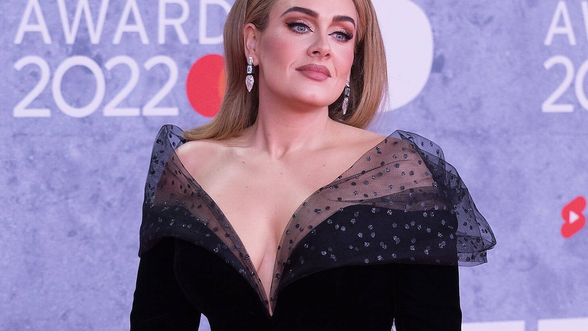 F-r-ihr-Leinwand-Deb-t-Ist-Adele-zur-ck-im-Studio-