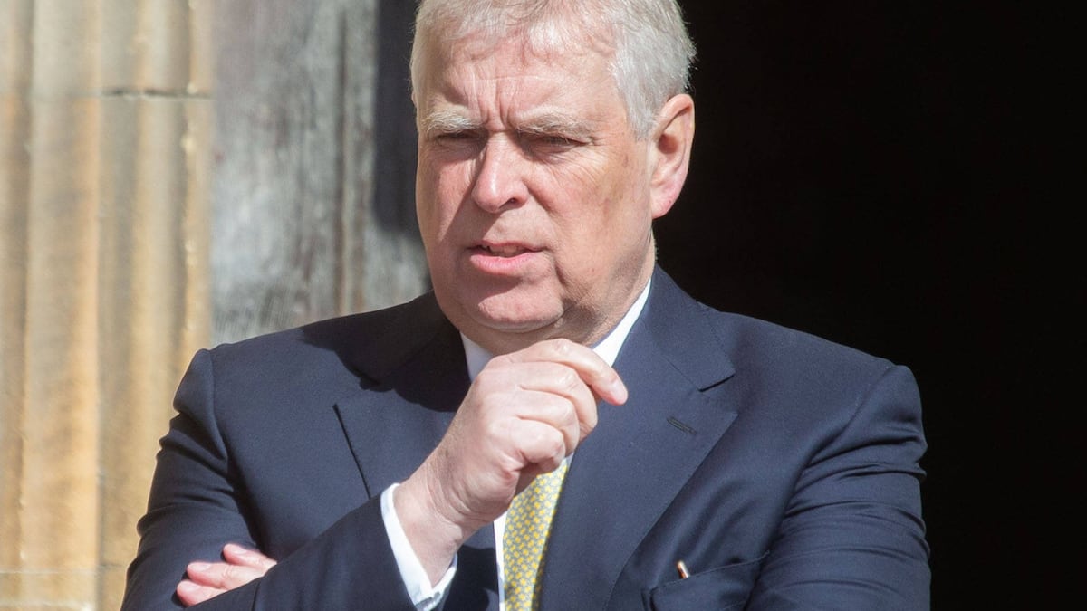 Endg-ltig-K-nig-Charles-streicht-Andrews-Ehrentitel-offiziell