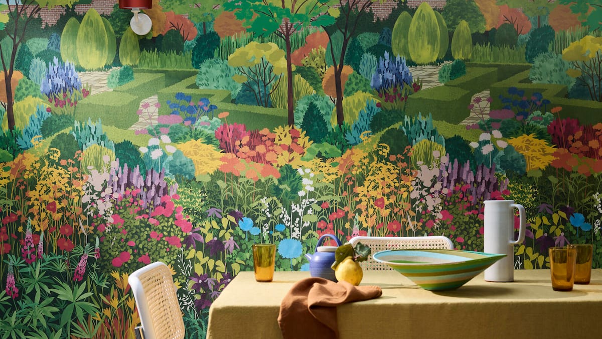 Bunte-Poesie-an-der-Wand