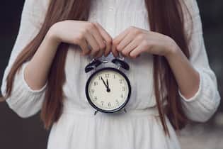 Eieiei! Das solltest Du über Social Freezing wissen Immer mehr Frauen setzen auf Social Freezing, um ihre biologische Uhr zu stoppen.