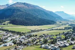 Wir suchen das Schweizer Dorf des Jahres 2022 La Punt-Chamues ©Engadin St. Moritz AG/Fabian Gattlen