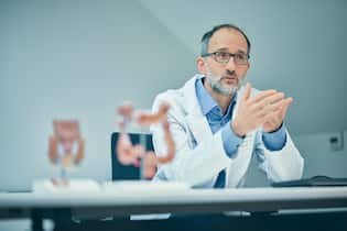 Diagnose Darmkrebs – was tun? Interview Darmkrebs Hirslanden