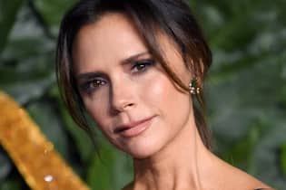 Mit diesen Tricks schminkt sich Victoria Beckham jünger Victoria Beckham