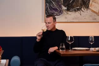 Die neue Kolibri-Glasserie hebt Weingenuss auf ein neues Level Tim Raue weiis worauf es beim richtigen Glas ankommt.