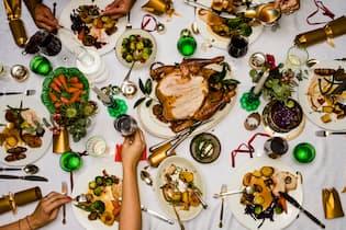 Wie schaffen wir es durch das Fresskoma? Wenn sich der Tisch biegt, freut sich das Auge, der Magen meist weniger.