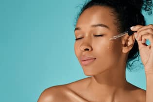 Was kann Vitamin E? Vitamin E hat für die Haut viele positive Eigenschaften.