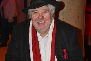 So ernährt sich Michael Schanze heute <p>Innerhalb von zwei Jahren hat Michael Schanze dank einer Abnehmspritze fast 100 Kilogramm abgenommen, hier im November 2024.</p>