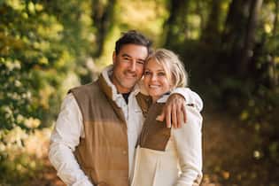 Barbara und Salar Bahrampoori wollen keine Kinder <p>Salar und Barbara Bahrampoori sind seit sieben Jahren ein Paar und seit 2023 verheiratet. Um die Liebe frisch zu halten, nehmen sie sich bewusst Zeit füreinander.</p>