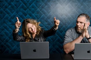 Manuela Frey versus Christian Stucki Wer ist besser beim Rätseln?
Manuela Frey versus Christian Stucki