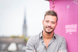 Clive Bucher feiert in Los Angeles zwischen Weltstars Clive Bucher