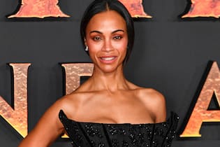 Nicht mehr Scarlett Johansson: Dieser Star regiert die Kinokassen Zoë Saldaña hat allen Grund zum Strahlen.