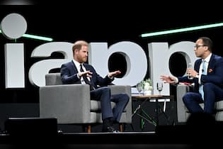 Seltener Auftritt: Prinz Harry spricht bei Datenschutz-Gipfel Prinz Harry (l.) beim Global Summit der International Association of Privacy Professionals (IAPP) in der US-Hauptstadt.