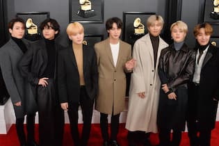 Deutsche Album-Charts: BTS zurück an der Spitze BTS belegen erneut die Spitzenposition in den Album-Charts.