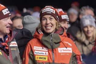 Wer ist ordentlicher – Wendy Holdener oder Michelle Gisin? <p>Michelle Gisin: «Am liebsten laufe ich Wendy auf dem Podest über den Weg.»</p>