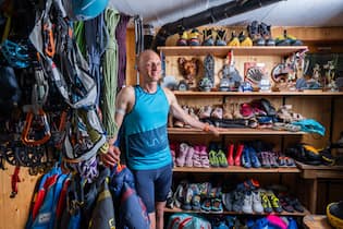 «Das Wichtigste ist die sichere Rückkehr zur Familie» <p>Auf alles vorbereitet: Bergsteiger Karl Egloff daheim in Höri ZH.</p>