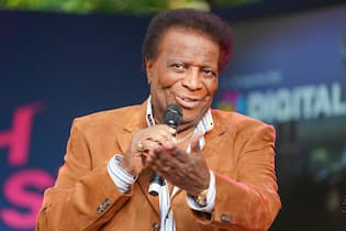 Roberto Blanco schiesst scharf gegen deutsche Schlagerszene <p>Roberto Blanco ist unzufrieden, wie es momentan in der deutschen Schlagerszene abläuft.</p>