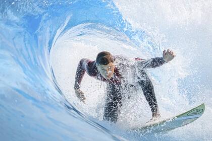 Darum macht Surfen happy Nachwuchstalent Jake Anderson: «Ich kann ohne Surfen nicht leben»