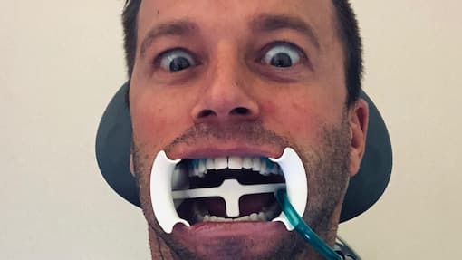 Johnny Fischer Zahnarzt