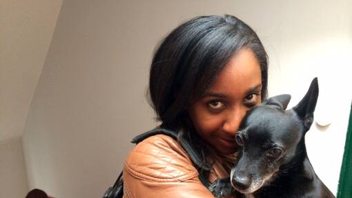 Jennifer Mulinde Schmid My Day Selbstporträt