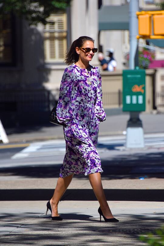 NEW YORK, NY - SEPTEMBER 17: Katie Holmes seen out and about in Manhattan on September 17, 2019 in New York City. (Photo by Robert Kamau/GC Images)