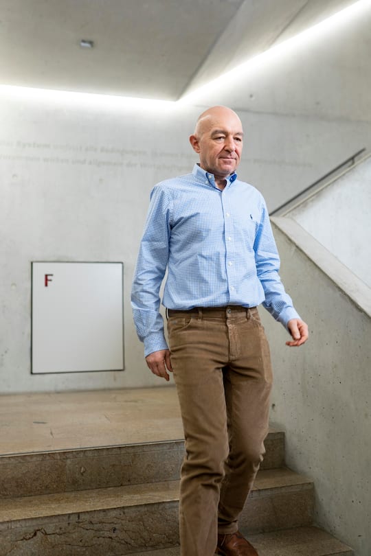 Daniel Jositsch, Bundesratskanditat, in der Hochschule für Wirtschaft Zürich