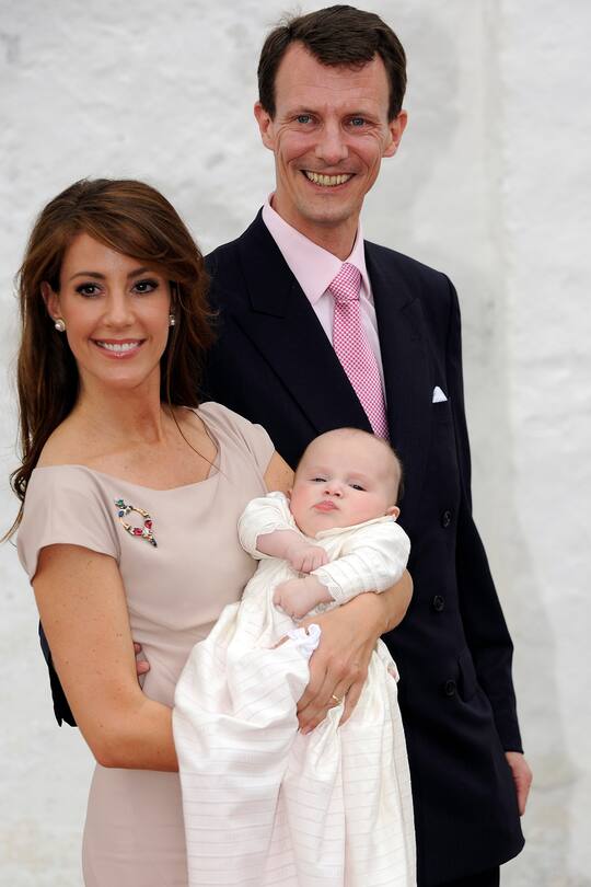 Athena von Dänemark mit Marie und Joachim