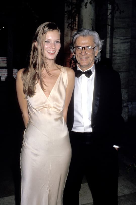 Kate Moss and Richard Avedon during Dinner Party Honoring Richard Avedon Hosted by Random House and The New Yorker - September 27, 1993 in New York City, New York, United States. (Photo by Ron Galella/Ron Galella Collection via Getty Images)