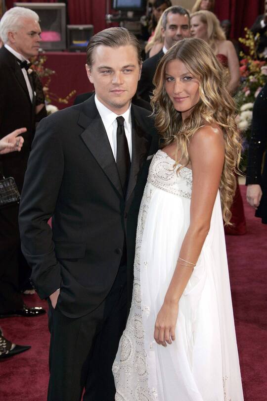 Mar. 8, 2005 - Scarborough, North Yorkshire, England - LEONARDO DICAPRIO & GISELE BUNDCHEN.ACTOR & MODEL.OSCARS 2005.KODAK THEATRE, HOLLWOOD, LA, USA.27/02/2005.LAL47213.CREDIT: - K42385 - ZUMAg49_ 20050308_gaf_g155_077 Copyright: xGrahamxWhitbyxBootx