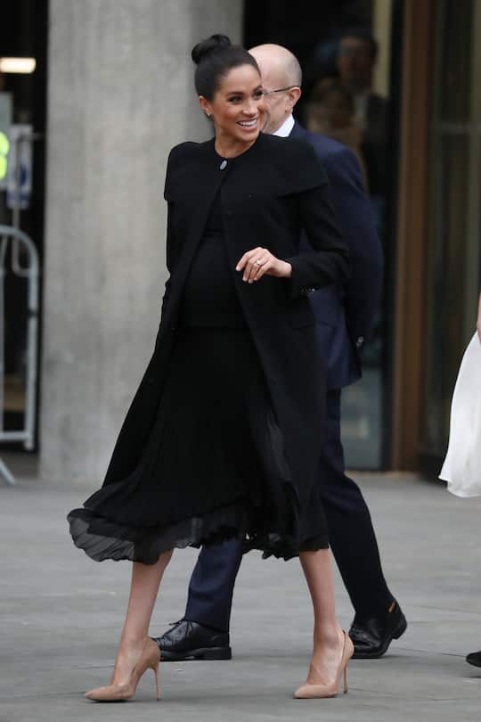 LONDON, ENGLAND - JANUARY 31: Meghan, Duchess of Sussex visits the Association of Commonwealth Universities at City, University Of London on January 31, 2019 in London, England. (Photo by Neil Mockford/GC Images)