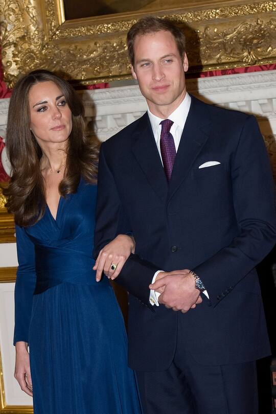 Trend blaues Kleid Kate Middleton bei Verlobung