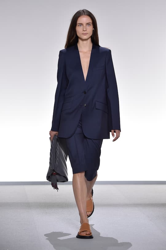 PARIS, FRANCE - SEPTEMBER 29: Anna de Rijk walks the runway during the Givenchy Womenswear Spring/Summer 2020 show as part of Paris Fashion Week on September 29, 2019 in Paris, France. (Photo by Peter White/Getty Images)