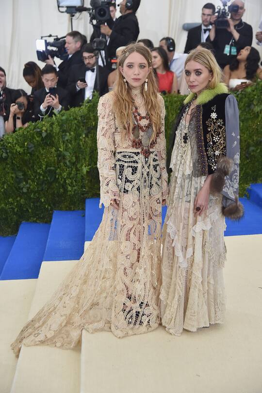 Met Gala 2017 Red Carpet Looks