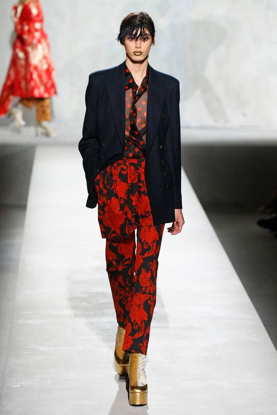 PARIS, FRANCE â SEPTEMBER 25: A model walks the runway during the Dries Van Noten Womenswear Spring/Summer 2020 show as part of Paris Fashion Week on September 25, 2019 in Paris, France. (Photo by Estrop/Getty Images)