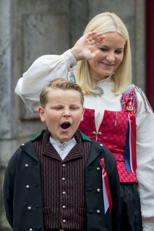 Prinz Sverre Magnus Norwegen gähnen