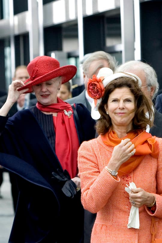Silvia von Schweden und Margrethe von Dänemark sind ganz
