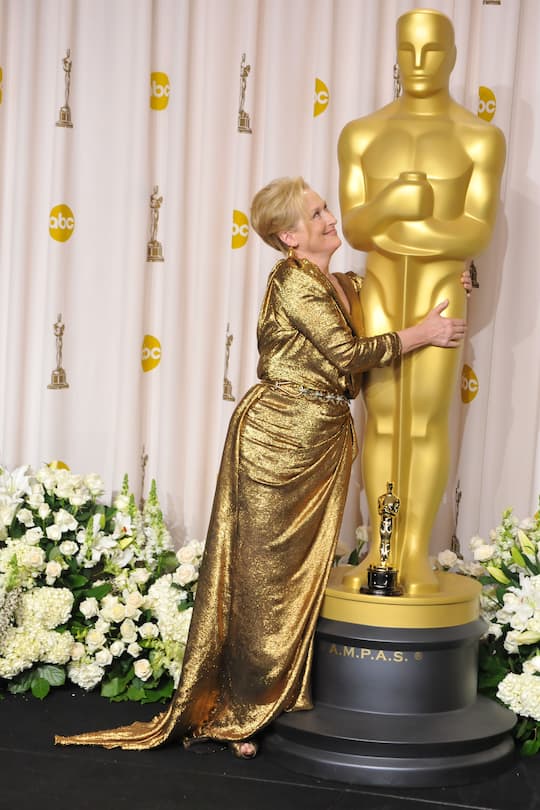 oscar kleider red carpet