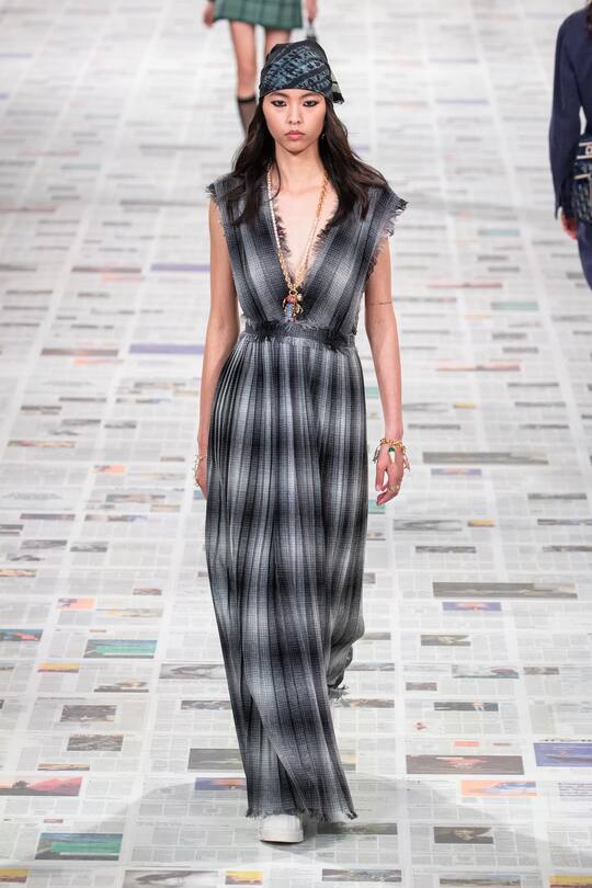 PARIS, FRANCE - FEBRUARY 25: (EDITORIAL USE ONLY) A model walks the runway during the Dior show as part of the Paris Fashion Week Womenswear Fall/Winter 2020/2021 on February 25, 2020 in Paris, France. (Photo by Victor Boyko/Getty Images)