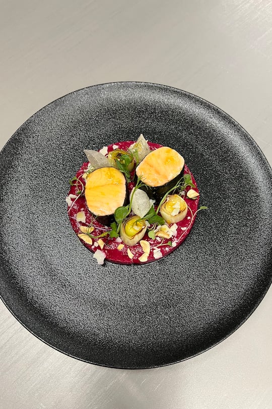 So sollte der perfekte Teller mit Meta Hiltebrands Menü aussehen.