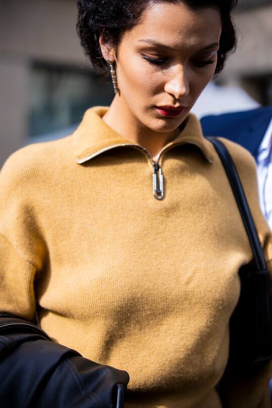 PARIS, FRANCE - OCTOBER 01: Bella Hadid, beauty details, is seen outside the Miu Miu show during Paris Fashion Week - Womenswear Spring Summer 2020 on October 01, 2019 in Paris, France. (Photo by Claudio Lavenia/Getty Images)
