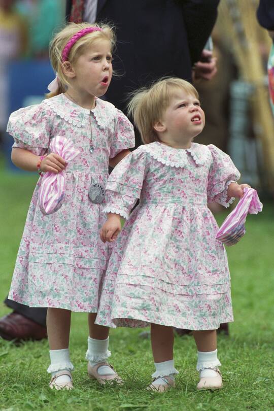WINDSOR, UNITED KINGDOM - MAY 15: Princess Beatrice, and Princess Eugenie at The Royal Windsor Horse Show on May 15, 1992 in Windsor, United Kingdom . (Photo by Julian Parker/UK Press via Getty Images)