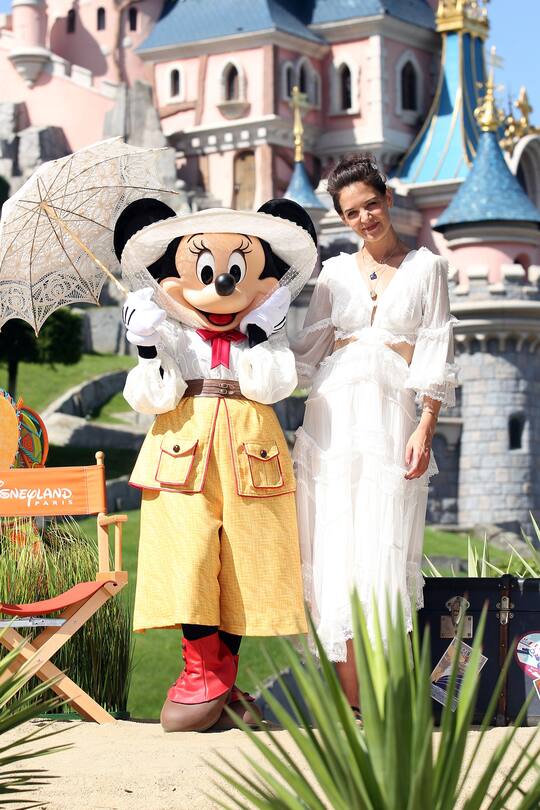 PARIS, FRANCE - JUNE 29: Katie Holmes attends the Lion King Festival At Disneyland Paris on June 29, 2019 in Paris, France. (Photo by Laurent Viteur/WireImage)