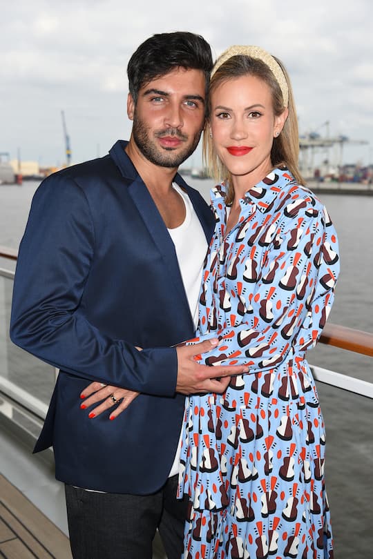 HAMBURG, GERMANY - JUNE 10: Wolke Hegenbarth and Oliver Vaid during the Fashion2Night at MS Europa 2 on June 10, 2022 in Hamburg, Germany. (Photo by Tristar Media/Getty Images for Hapag-Lloyd Cruises)