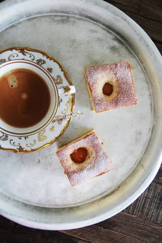 fork and flower X SI Style Rezept: Aprikosenkuchen vom Blech