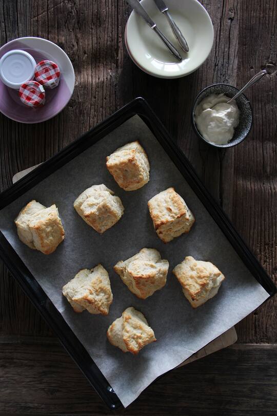 fork and flower X SI Style Rezept: Butterige, luftige Scones