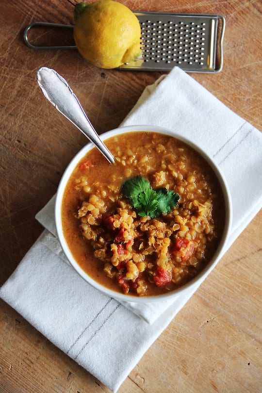 fork and flower X Si Style Rezept: Kokos-Curry-Linsensuppe